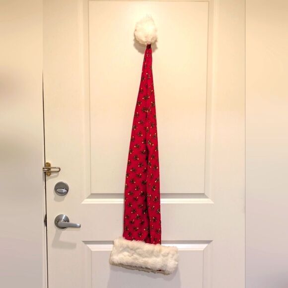 Super Fun Handmade French Horn Pattern Vintage Santa Hat - Picture 2 of 3